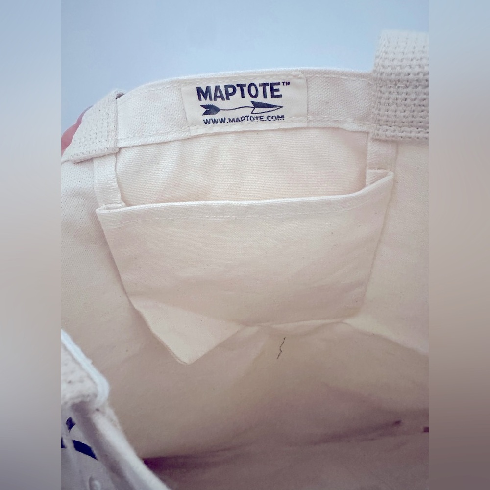Barnard College Canvas Maptote Market Tote Bag - Picture 4 of 4